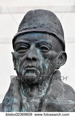"Bronze statue, """"Father State"""" by Thomas Schuette, 2010, Venice, Veneto, Italy, Europe" View Large Photo Image Stock Photo - "Bronze statue, """"Father State"""" by Thomas Schuette, 2010, Venice, Veneto, Italy, Europe". Fotosearch