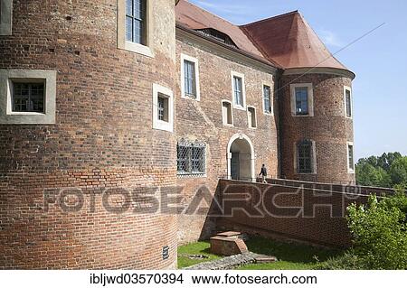 Picture - "BurgÂ Eisenhardt castle, Bad Belzig, Brandenburg, Germany, Europe". Fotosearch