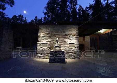 "Bust of Borglum, creator of the Mount Rushmore National Memorial, Keystone, Black Hills, South Dakota, USA" View Large Photo Image Stock Photo - "Bust of Borglum, creator of the Mount Rushmore National Memorial, Keystone, Black Hills, South Dakota, USA". Fotosearch
