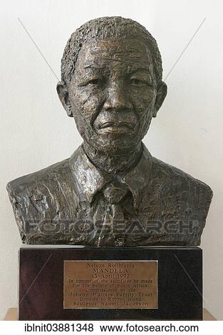 "Bust of Nelson Mandela, Cape Town, Western Cape, South Africa, Africa" View Large Photo Image Stock Photo - "Bust of Nelson Mandela, Cape Town, Western Cape, South Africa, Africa". Fotosearch