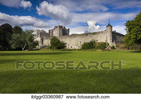 "Cahir Castle, Cahir, County Tipperary, Ireland, Europe" View Large Photo Image Stock Photo - "Cahir Castle, Cahir, County Tipperary, Ireland, Europe". Fotosearch