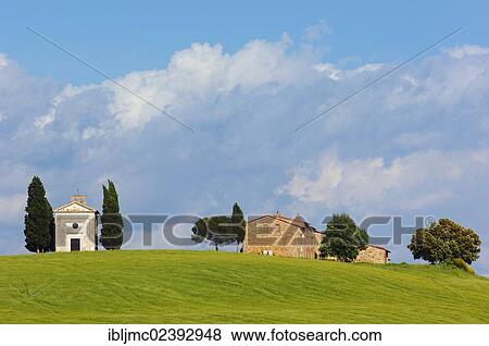 Stock Photo - "Cappella di Vitaleta, Vitaleta Chapel, Pienza, Val d'Orcia, Orcia Valley, UNESCO World Heritage Site, Siena Province, Tuscany, Italy, Europe". Fotosearch