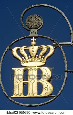 "Cast iron sign with the Hofbraeuhaus logo, Staatliches Hofbraeuhaus, restaurant on Platzl square, Munich, Upper Bavaria, Bavaria, Germany, Europe" View Large Photo Image Stock Image - "Cast iron sign with the Hofbraeuhaus logo, Staatliches Hofbraeuhaus, restaurant on Platzl square, Munich, Upper Bavaria, Bavaria, Germany, Europe". Fotosearch