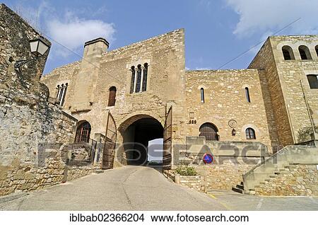 "Castell de la Suda, castle, Parador, hotel, Tortosa, Tarragona province, Catalonia, Spain, Europe, PublicGround, Europe" View Large Photo Image Picture - "Castell de la Suda, castle, Parador, hotel, Tortosa, Tarragona province, Catalonia, Spain, Europe, PublicGround, Europe". Fotosearch