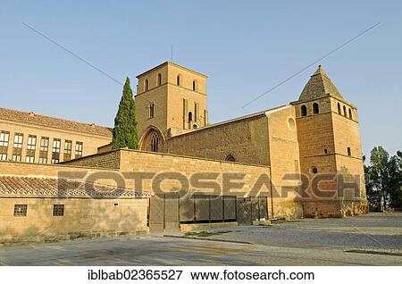 "Castle, Parador, Hotel, Castillo de los Calatravos, Alcaniz, Aragon, Spain, Europe, PublicGround, Europe" View Large Photo Image Stock Photo - "Castle, Parador, Hotel, Castillo de los Calatravos, Alcaniz, Aragon, Spain, Europe, PublicGround, Europe". Fotosearch