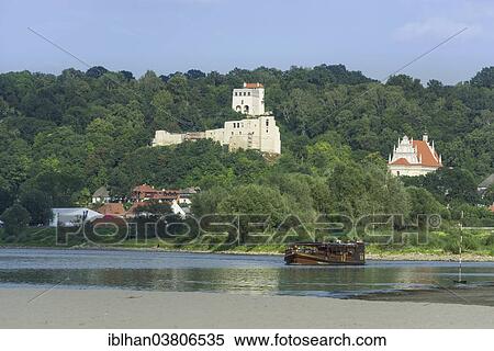 "Castle ruins and the parish church, Vistula River at the front, Cholewianka, Kazimierz Dolny, Lublin Voivodeship, Poland, Europe" View Large Photo Image Stock Photography - "Castle ruins and the parish church, Vistula River at the front, Cholewianka, Kazimierz Dolny, Lublin Voivodeship, Poland, Europe". Fotosearch