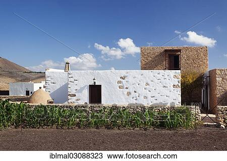"Centro de Interpretacion de los Molinos, windmill museum, Tiscamanita, Fuerteventura, Canary Islands, Spain, Europe" View Large Photo Image Stock Image - "Centro de Interpretacion de los Molinos, windmill museum, Tiscamanita, Fuerteventura, Canary Islands, Spain, Europe". Fotosearch