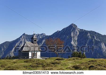 Stock Image - "Chapel on Postalm alpine pasture with Rinnkogel Mountain, Postalm, Postalm, Strobl, Salzkammergut, Salzburg State, Austria, Europe". Fotosearch
