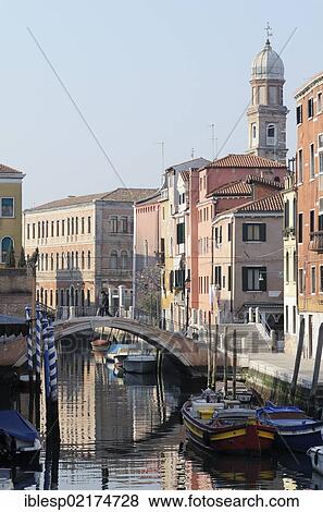 "Chiesa di Ognissanti church, bridge, houses along a canal, Rio dei Ognissanti, Dorsoduro, Venice, Venezia, Veneto, Italy, Europe" View Large Photo Image Stock Photo - "Chiesa di Ognissanti church, bridge, houses along a canal, Rio dei Ognissanti, Dorsoduro, Venice, Venezia, Veneto, Italy, Europe". Fotosearch