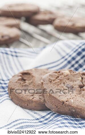 Chocolate chip cookies on cooling rack View Large Photo Image Stock Image - Chocolate chip cookies on cooling rack. Fotosearch
