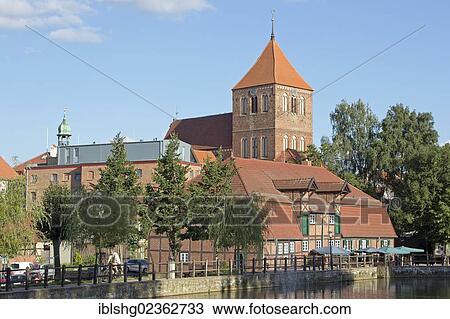 "Church of St. Peter and St. Paul and the Stadtmuehle guesthouse, Teterow, Mecklenburg Switzerland, Mecklenburg-Western Pomerania, Germany, Europe" View Large Photo Image Stock Image - "Church of St. Peter and St. Paul and the Stadtmuehle guesthouse, Teterow, Mecklenburg Switzerland, Mecklenburg-Western Pomerania, Germany, Europe". Fotosearch