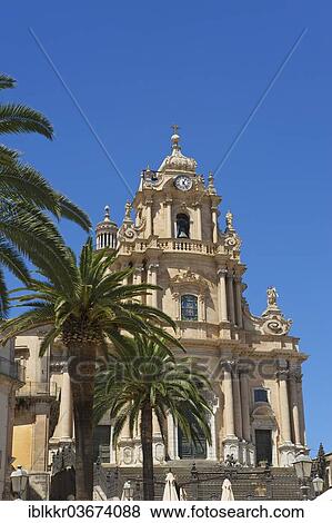 "Church San Giorgio and Piazza Duomo square, Ragusa Ibla, Ragusa, Ragusa Province, Sicily, Italy, Europe" View Large Photo Image Stock Photo - "Church San Giorgio and Piazza Duomo square, Ragusa Ibla, Ragusa, Ragusa Province, Sicily, Italy, Europe". Fotosearch