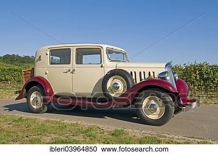 "Citroen Rosalie 7UA, built in 1935" View Large Photo Image Stock Image - "Citroen Rosalie 7UA, built in 1935". Fotosearch