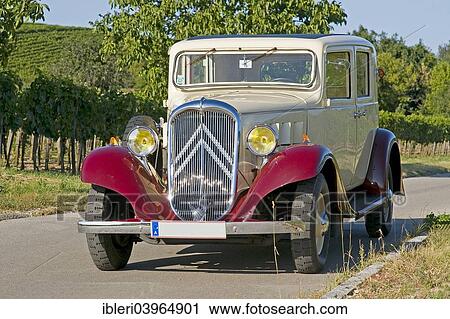 "Citroen Rosalie 7UA, built in 1935" View Large Photo Image Stock Image - "Citroen Rosalie 7UA, built in 1935". Fotosearch