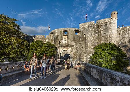 "City gate, Pile Gate, historic centre, Dubrovnik, Adriatic, Dalmatia, Croatia, Europe" View Large Photo Image Stock Photography - "City gate, Pile Gate, historic centre, Dubrovnik, Adriatic, Dalmatia, Croatia, Europe". Fotosearch