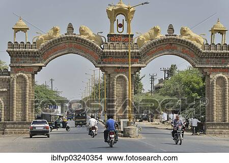 "City gate with a representation of lions, Junagadh, Gujarat, India, Asia" View Large Photo Image Picture - "City gate with a representation of lions, Junagadh, Gujarat, India, Asia". Fotosearch