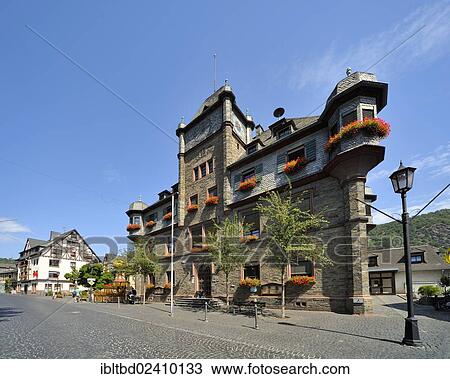 Stock Image - "City Hall, Marktplatz, historic market square, Oberwesel, UNESCO World Cultural Heritage Site, Upper Middle Rhine Valley, Rhineland-Palatinate, Germany, Europe". Fotosearch