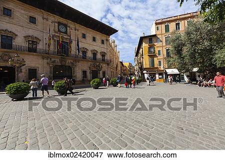 City Hall on Plaza Reina square, Carrer del Palau Reial, historic town centre, Palma de Majorca, Majorca, Balearic Islands, Spain, Europe View Large Photo Image Stock Photo - City Hall on Plaza Reina square, Carrer del Palau Reial, historic town centre, Palma de Majorca, Majorca, Balearic Islands, Spain, Europe. Fotosearch