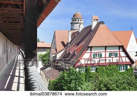 Picture - "City wall and Lopsinger Gate, Nordlingen, Romantic Road, Swabia, Bavaria, Germany, Europe". Fotosearch