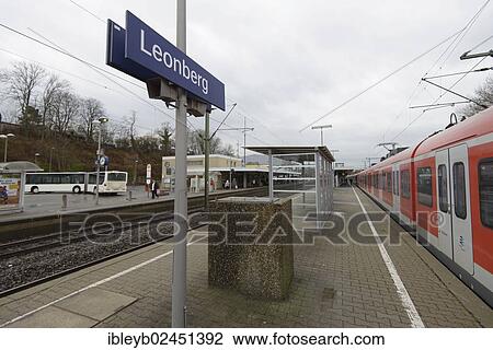 "Class 423 S-Bahn train, Leonberg railway station, Leonberg, Baden-Wuerttemberg, Germany, Europe" View Large Photo Image Stock Image - "Class 423 S-Bahn train, Leonberg railway station, Leonberg, Baden-Wuerttemberg, Germany, Europe". Fotosearch