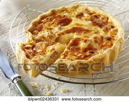 Classic French Quiche Lorraine View Large Photo Image Stock Image - Classic French Quiche Lorraine. Fotosearch
