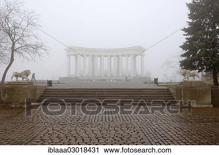 "Colonnade and sculpture of a white lion, Odessa, Odessa Oblast, Ukraine, Europe" View Large Photo Image Stock Image - "Colonnade and sculpture of a white lion, Odessa, Odessa Oblast, Ukraine, Europe". Fotosearch
