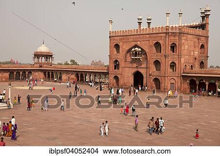 Picture - "Courtyard of the Friday Mosque Jama Masjid, Delhi, India, Asia". Fotosearch
