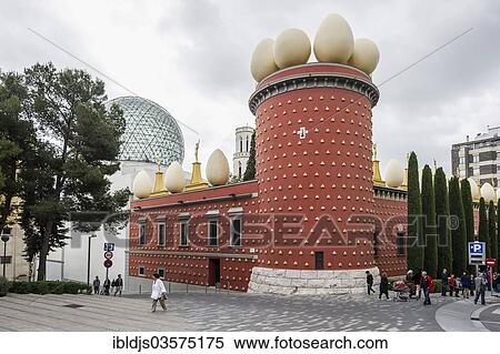 "Dali Museum, Figueres, Costa Brava, Catalonia, Spain, Europe" View Large Photo Image Stock Photography - "Dali Museum, Figueres, Costa Brava, Catalonia, Spain, Europe". Fotosearch