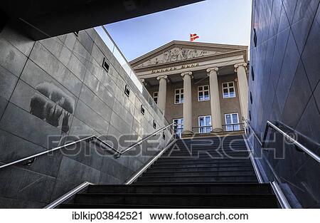 "Danske Bank headquarters, Copenhagen, Denmark, Europe" View Large Photo Image Stock Image - "Danske Bank headquarters, Copenhagen, Denmark, Europe". Fotosearch