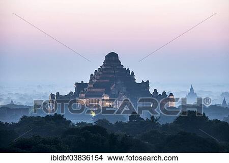 "Dhammayangyi Temple, stupa, pagoda, temple complex, in the morning fog, Plateau of Bagan, Mandalay Division, Burma or Myanmar" View Large Photo Image Picture - "Dhammayangyi Temple, stupa, pagoda, temple complex, in the morning fog, Plateau of Bagan, Mandalay Division, Burma or Myanmar". Fotosearch