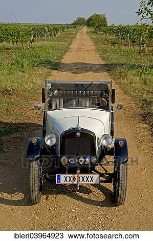 "Dixi DA1 Phaeton, built in 1927" View Large Photo Image Stock Image - "Dixi DA1 Phaeton, built in 1927". Fotosearch