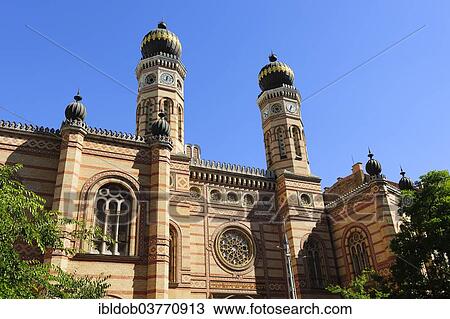 "Dohany Street Synagogue, Budapest, Hungary, Europe" View Large Photo Image Stock Image - "Dohany Street Synagogue, Budapest, Hungary, Europe". Fotosearch