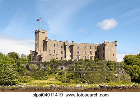 "Dunvegan Castle, Isle of Skye, Scotland, United Kingdom, Europe" View Large Photo Image Stock Photo - "Dunvegan Castle, Isle of Skye, Scotland, United Kingdom, Europe". Fotosearch
