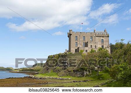 "Dunvegan Castle on Loch Dunvegan, ancestral home of Clan McLeod, Duirinish, Inner Hebrides, Isle of Skye, Scotland, United Kingdom, Europe" View Large Photo Image Stock Photography - "Dunvegan Castle on Loch Dunvegan, ancestral home of Clan McLeod, Duirinish, Inner Hebrides, Isle of Skye, Scotland, United Kingdom, Europe". Fotosearch