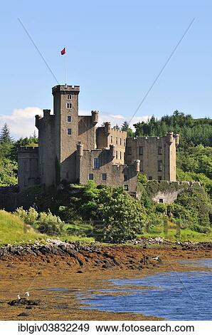 "Dunvegan Castle, Ross, Skye and Lochaber, Isle of Skye, Scotland, United Kingdom, Europe" View Large Photo Image Stock Photo - "Dunvegan Castle, Ross, Skye and Lochaber, Isle of Skye, Scotland, United Kingdom, Europe". Fotosearch