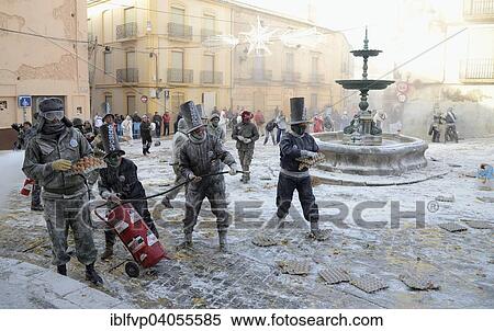 "Els Enfarinats flour fight, rebels, armed with flour, eggs and firecrackers, take over the regiment of the city for one day, Plaza de la Iglesia, Ibi, Province of Alicante, Costa Blanca, Spain, Europe" View Large Photo Image Stock Photography - "Els Enfarinats flour fight, rebels, armed with flour, eggs and firecrackers, take over the regiment of the city for one day, Plaza de la Iglesia, Ibi, Province of Alicante, Costa Blanca, Spain, Europe". Fotosearch