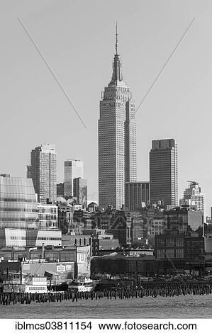 "Empire State Building, Manhattan, New York City, New York, USA" View Large Photo Image Picture - "Empire State Building, Manhattan, New York City, New York, USA". Fotosearch