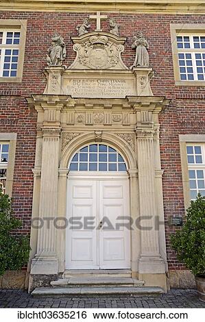 "Entrance, Schloss Nordkirchen palace, a baroque moated castle accommodating Fachhochschule fur Finanzen NRW university, Nordkirchen, Munsterland, Nordrhein-Westfalen, Germany, Europe" View Large Photo Image Stock Photograph - "Entrance, Schloss Nordkirchen palace, a baroque moated castle accommodating Fachhochschule fur Finanzen NRW university, Nordkirchen, Munsterland, Nordrhein-Westfalen, Germany, Europe". Fotosearch