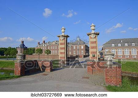 Stock Photo - "Entrance to Schloss Nordkirchen Palace, a Baroque moated palace, site of the School of Finance NRW, Nordkirchen, Munsterland, Nordrhein-Westfalen, Germany, Europe". Fotosearch