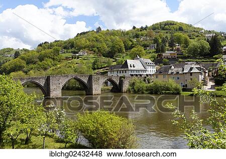 "Entraygues sur Truyere, at the confluence of Lot river and Truyere river, Aveyron, Midi-Pyrenees, France, Europe" View Large Photo Image Stock Photo - "Entraygues sur Truyere, at the confluence of Lot river and Truyere river, Aveyron, Midi-Pyrenees, France, Europe". Fotosearch