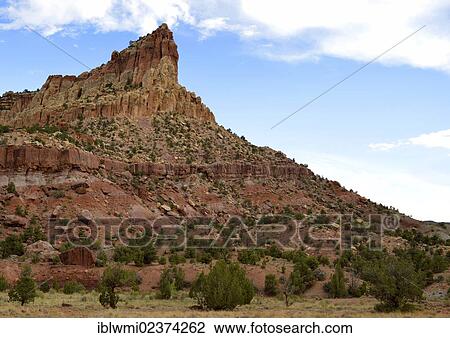Stock Image - "Eph Hanks Tower, Scenic Drive Road, Capitol Gorge, Capitol Reef National Park, Utah, Southwestern USA". Fotosearch