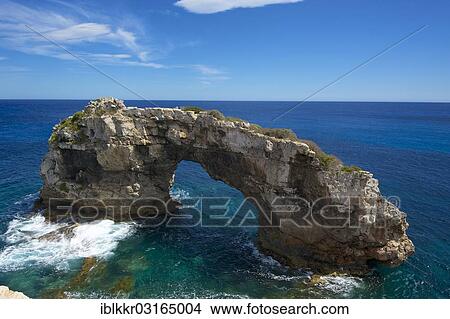 "Es Pontas natural arch, Cala Llombards, Santanyi, Majorca, Balearic Islands, Spain, Europe" View Large Photo Image Picture - "Es Pontas natural arch, Cala Llombards, Santanyi, Majorca, Balearic Islands, Spain, Europe". Fotosearch