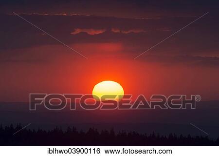 "Evening sky with sunset and clouds, Reserve naturelle du Tanet-Gazon du Faing, nature reserve, Route des Cretes, Vosges, Le Valtin, Lorraine, France, Europe" View Large Photo Image Stock Photograph - "Evening sky with sunset and clouds, Reserve naturelle du Tanet-Gazon du Faing, nature reserve, Route des Cretes, Vosges, Le Valtin, Lorraine, France, Europe". Fotosearch