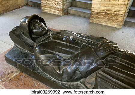 "Fallen soldier in the crypt of the war memorial, anno 1924, Bavarian State Chancellery, former Army Museum in the Hofgarten or Court Garden, Munich, Upper Bavaria, Bavaria, Germany, Europe" View Large Photo Image Stock Image - "Fallen soldier in the crypt of the war memorial, anno 1924, Bavarian State Chancellery, former Army Museum in the Hofgarten or Court Garden, Munich, Upper Bavaria, Bavaria, Germany, Europe". Fotosearch