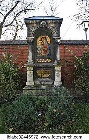 "Family grave with mosaic on the Ostfriedhof or East Cemetery, Munich, Bavaria, Germany, Europe" View Large Photo Image Stock Image - "Family grave with mosaic on the Ostfriedhof or East Cemetery, Munich, Bavaria, Germany, Europe". Fotosearch