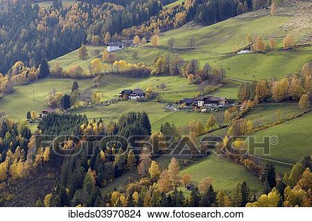 "Farms in Liesertal at Kremsbrucke, Carinthia, Austria, Europe" View Large Photo Image Picture - "Farms in Liesertal at Kremsbrucke, Carinthia, Austria, Europe". Fotosearch