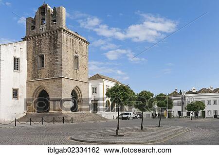 "Faro Cathedral at Largo da Se, Algarve, Portugal, Europe" View Large Photo Image Stock Image - "Faro Cathedral at Largo da Se, Algarve, Portugal, Europe". Fotosearch