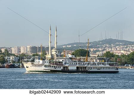 "Ferry crossing the Bosphorus, Istanbul, Turkey, Asia" View Large Photo Image Stock Photo - "Ferry crossing the Bosphorus, Istanbul, Turkey, Asia". Fotosearch