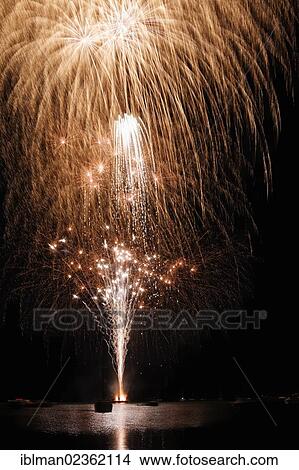 "Fireworks on Ammersee Lake during the night market festival, Herrsching am Ammersee, Fuenfseenland region, Upper Bavaria, Bavaria, Germany, Europe" View Large Photo Image Picture - "Fireworks on Ammersee Lake during the night market festival, Herrsching am Ammersee, Fuenfseenland region, Upper Bavaria, Bavaria, Germany, Europe". Fotosearch
