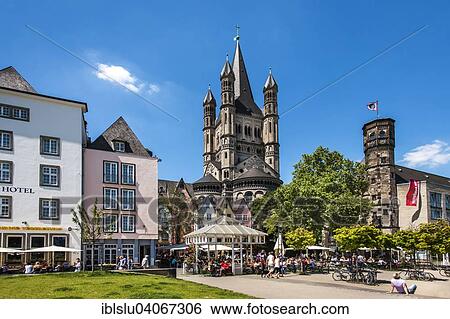 Stock Photograph - "Fischmarkt square and Great St. Martin Church, historic centre, Cologne, North Rhine-Westphalia, Germany, Europe". Fotosearch